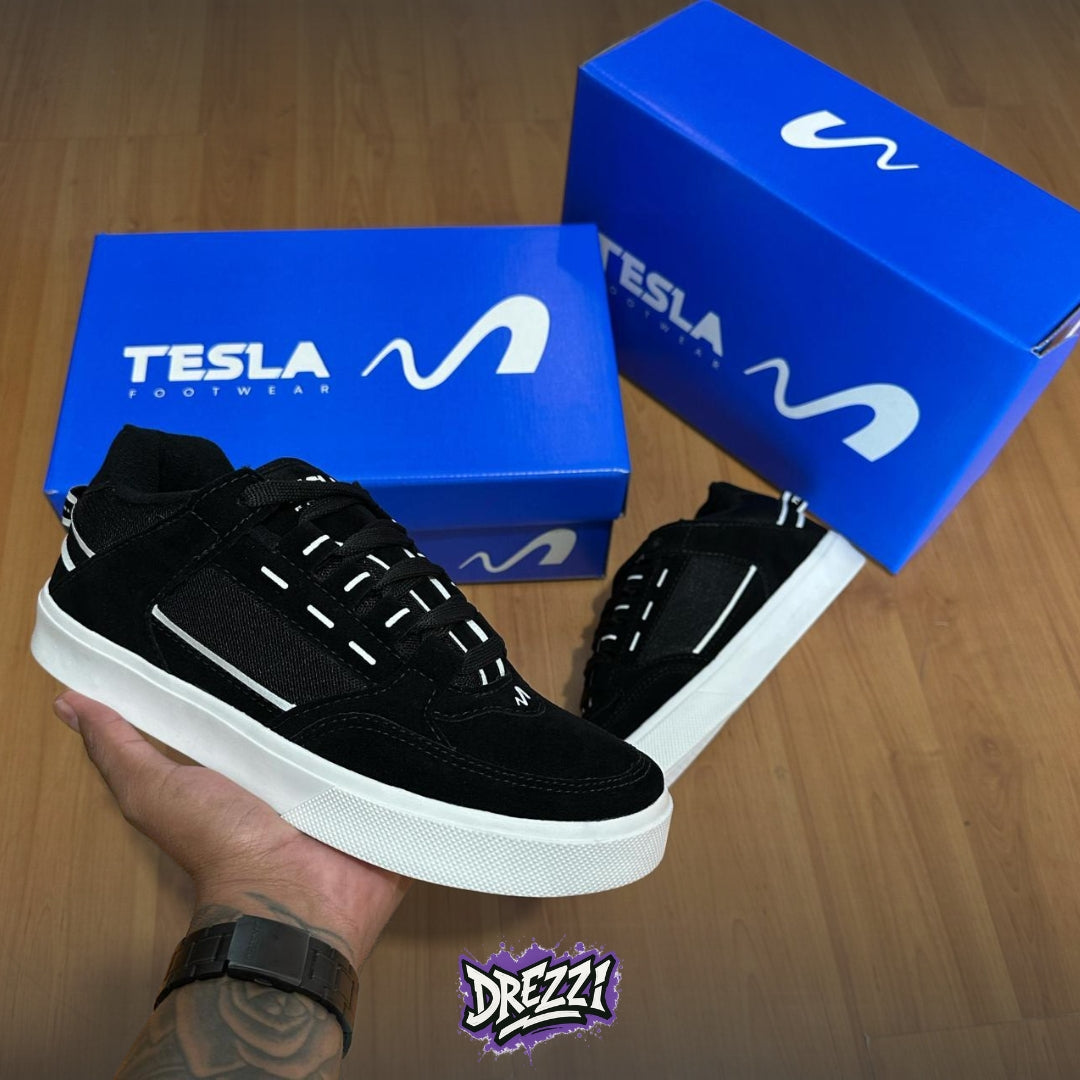 Tênis Tesla Footwear