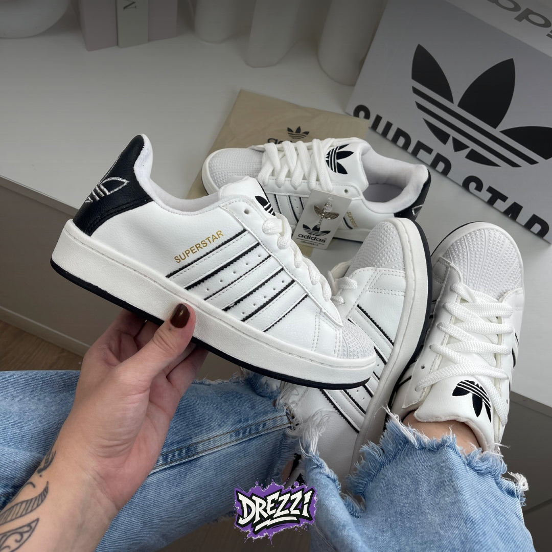 Adidas Superstar