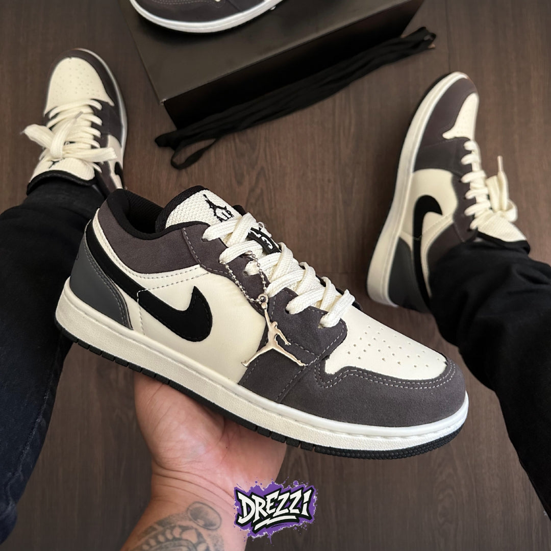 Air Jordan Low